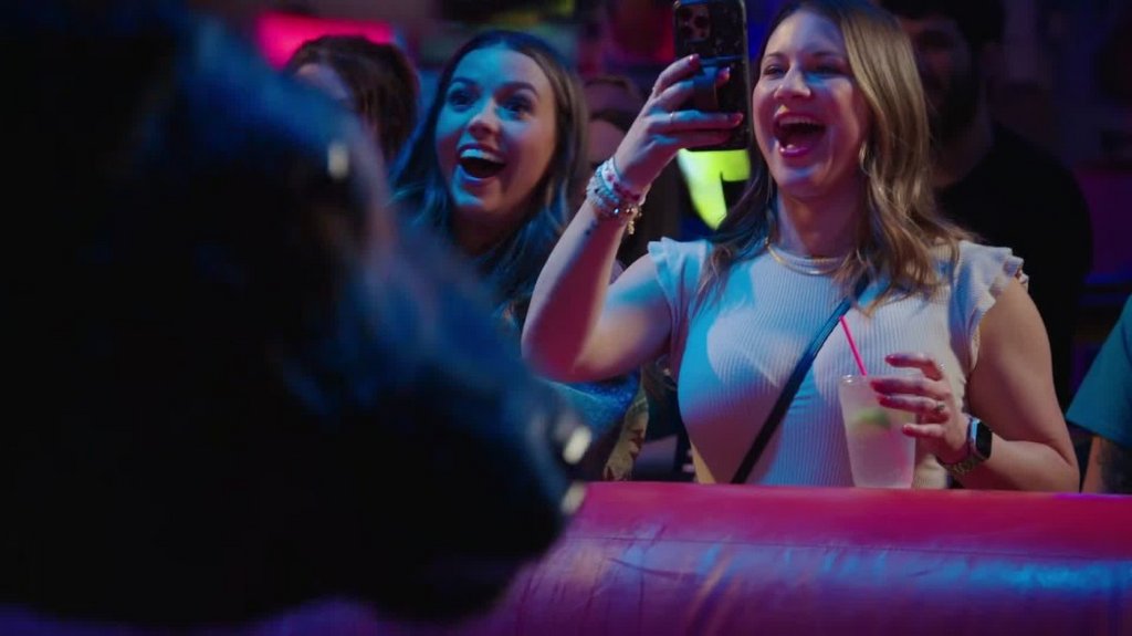 [Image: wzjgd770lcv4.jpg]