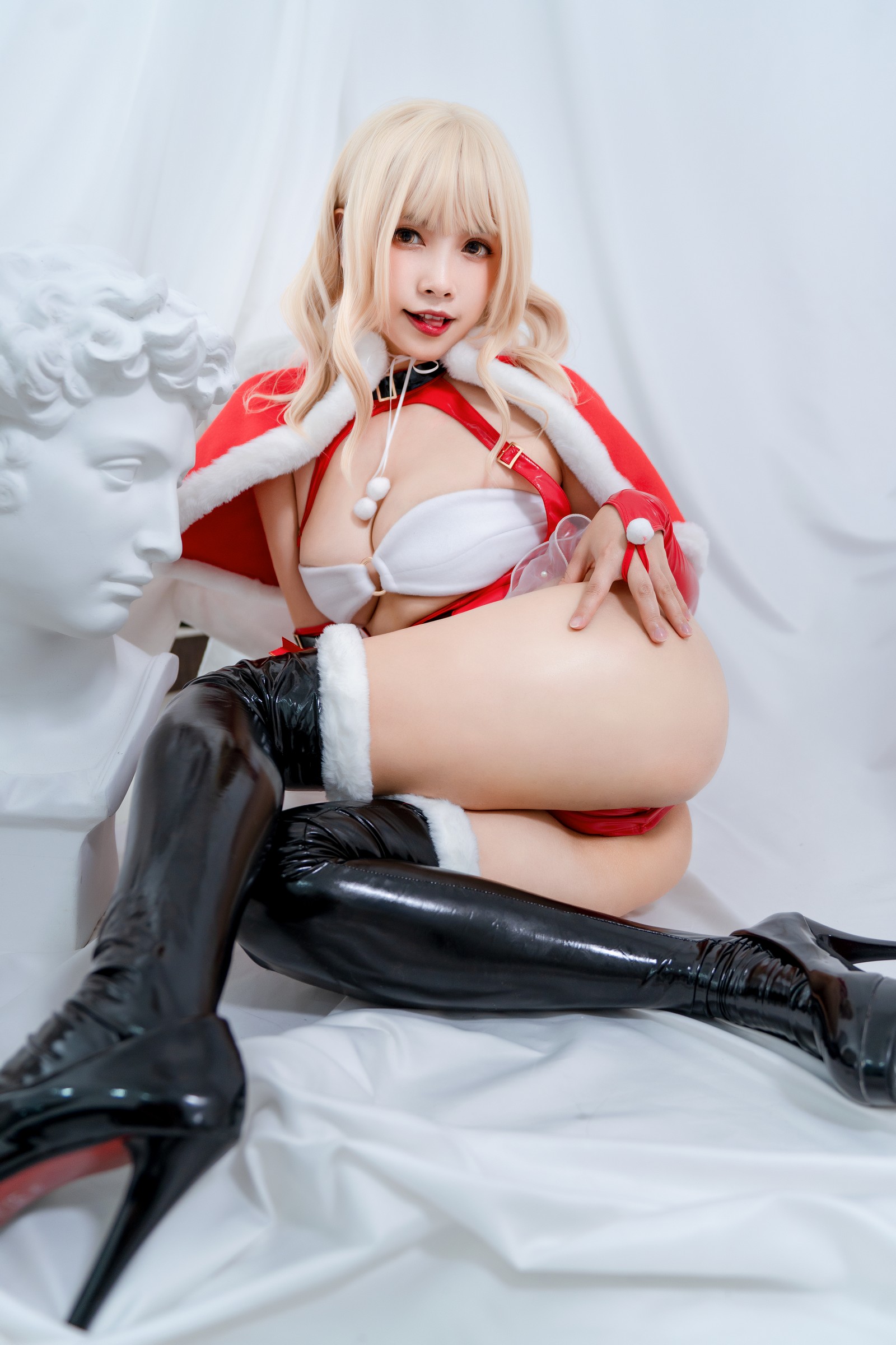 Neko-薇薇 雪夜锦礼 Cosplay 写真合集｜高清大图（32P｜263MB）插图6