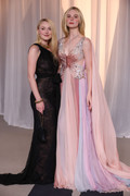Dakota-Fanning6th-Academy-Museum-Gala417