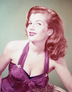 corinne-calvet-b28