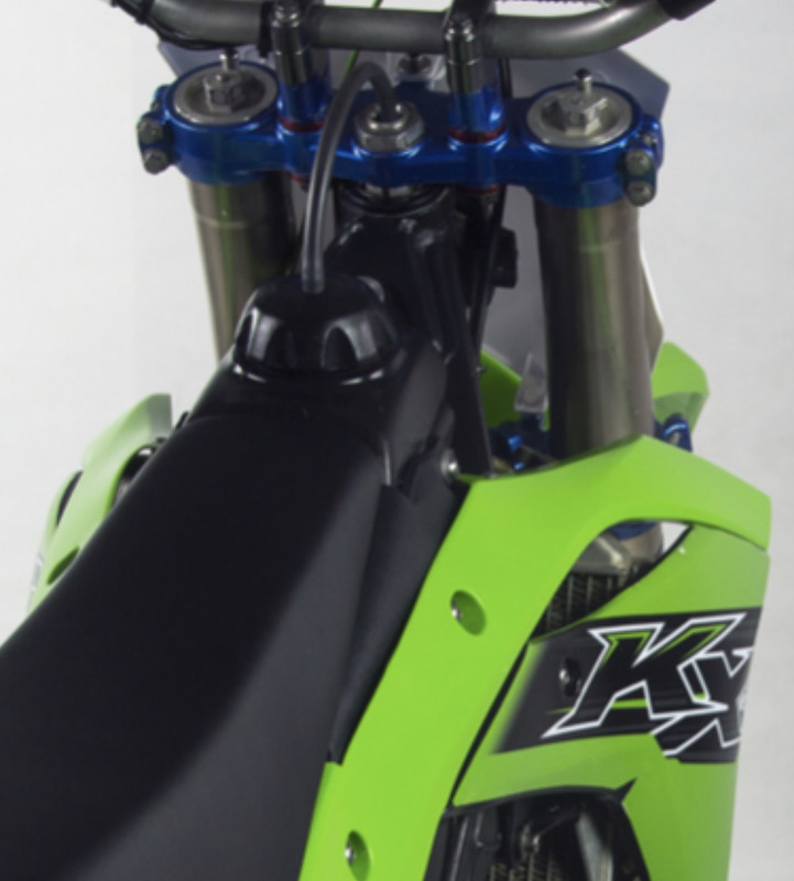 8C420035-19DC-4D81-8B6F-E6DD04FDF24A