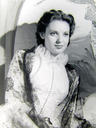Linda-Darnell-b71