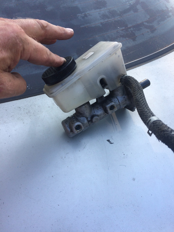 6EA32192-1FDC-499C-83CE-51D32BBBC8EF