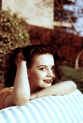 Natalie-Wood-md86