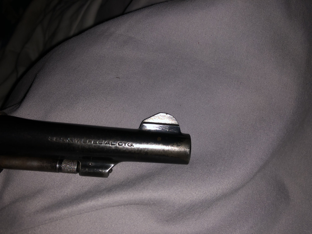 F8B8B3E8-D236-49DB-8982-99F633A6E224