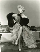 shelley-winters-a80