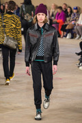 HM-CFW19-O