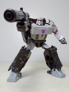 Earthrise-Megatron-06