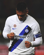 GHMwz35-XQAEDE-6.jpg