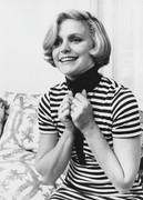 Lee-Remick-e98