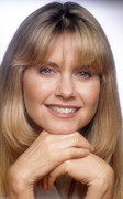 Olivia-Newton-Johnon-mc71