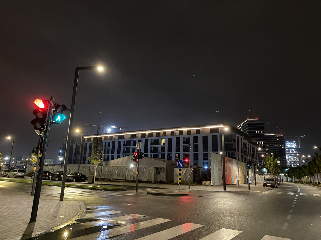 1584CE37-D989-4920-B1B2-26EC3C05B56E