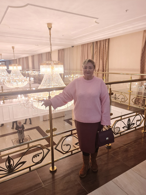 Островская Людмила