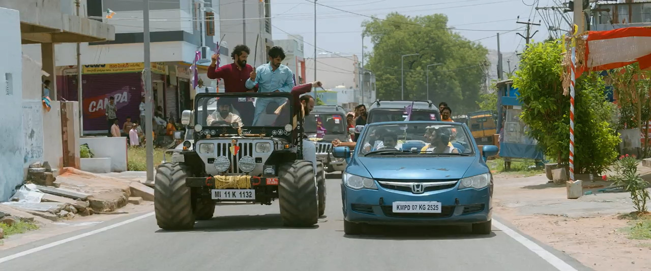 Mithra Mandali 2025 WebRip [Hindi + Tamil + Telugu + Malayalam + Kannada] 480p 720p ESub Screenshot