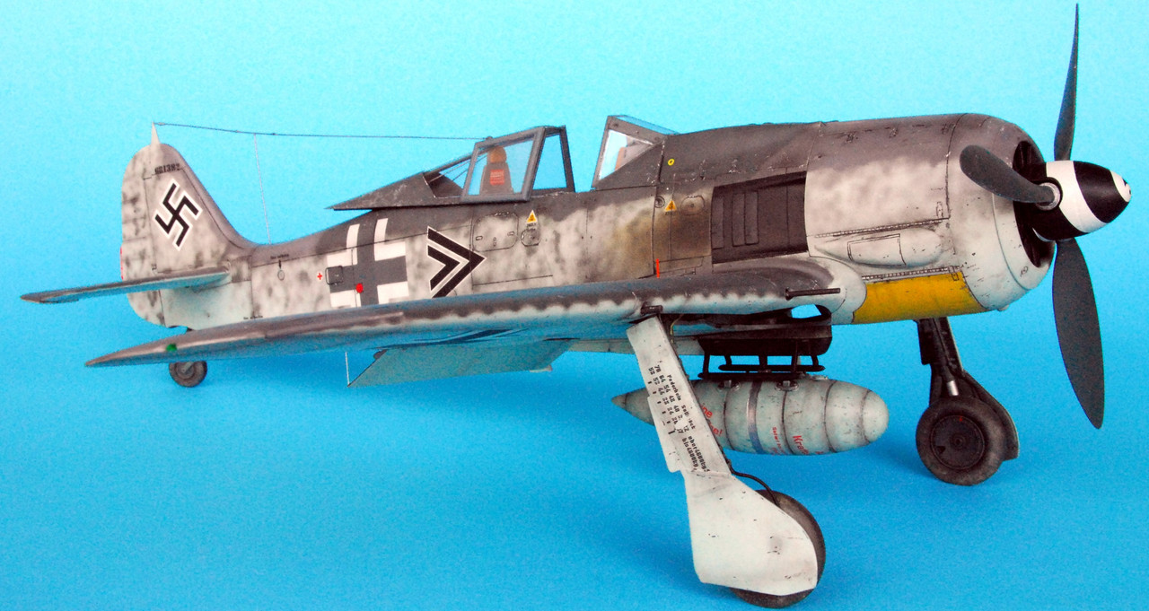 FW190-rechte-Seite1.jpg