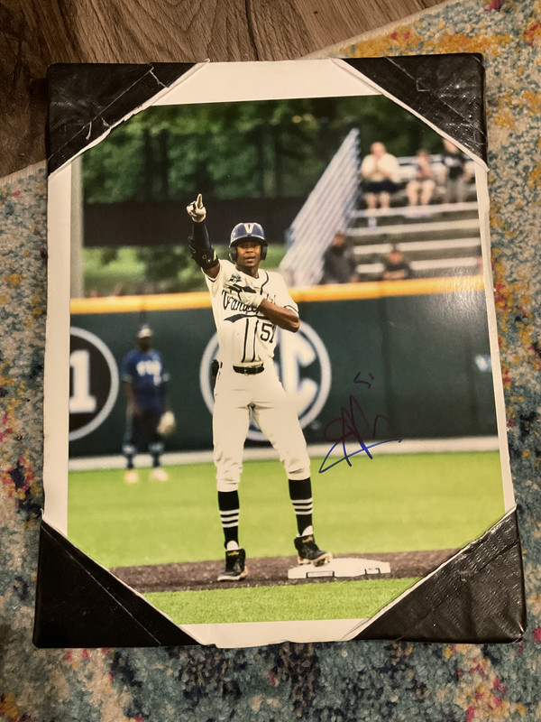 EC5505D7-6241-4184-9E51-2D21C2474DA5