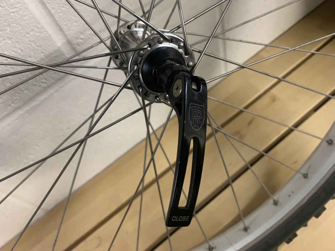 3FD94EB3-F6AD-4DAA-BE94-28240788A6CC