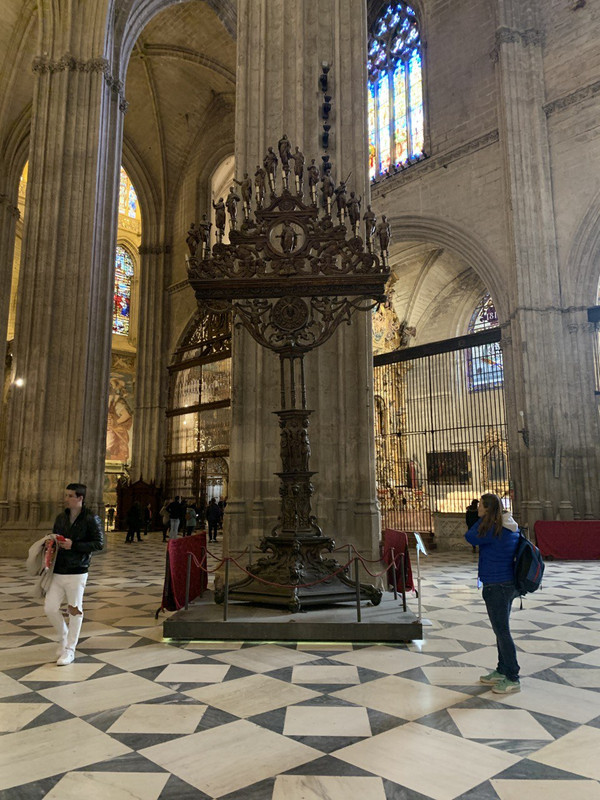 Ramo Leonés de la Catedral de Sevilla.