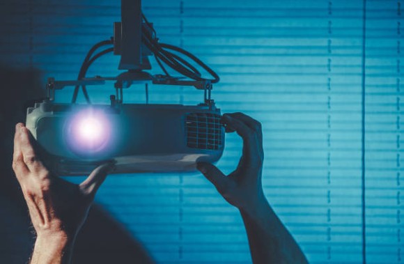 Projector-7.jpg