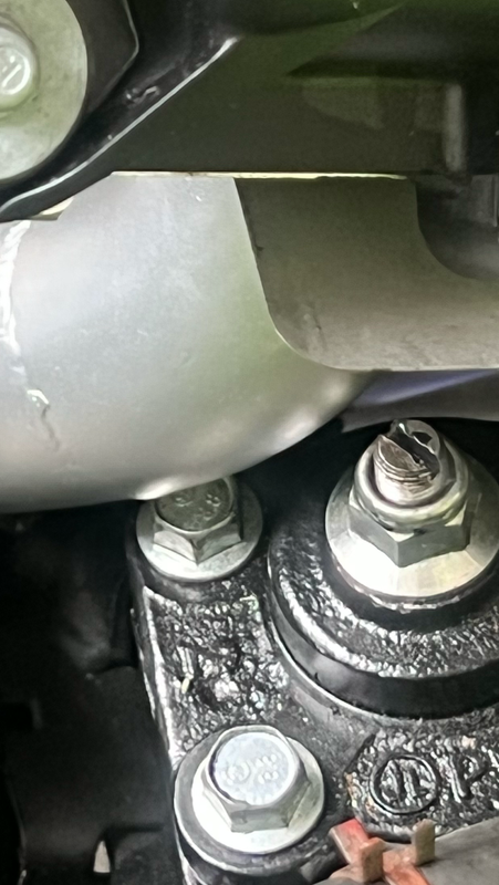 97D32B3A-028C-402B-80CE-610B685743E7