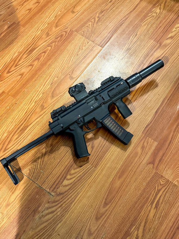 93CFE2AA-7C49-4BB1-B4B2-DC84FE6618E0