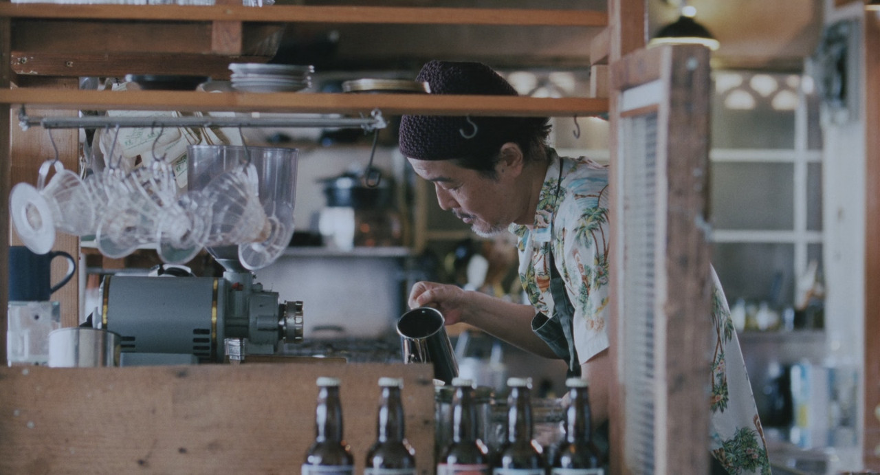 Our Little Sister 2015 (1080p x265 10bit Tigole).mkv_snapshot_01