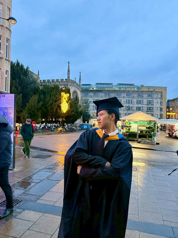 รัฐ Rattha Noumpipat นักศึกษา Joint Master Programmes รุ่น 24 เรียนต่อ MSc International Business ที่ Anglia Ruskin University ARU เมือง Cambridge ประเทศอังกฤษ