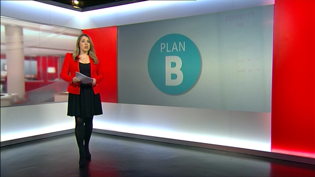 01.27 - 18.30.00 - This Is BBC One HD. Please switch over to BBC One.ts_snapshot_02.07.533