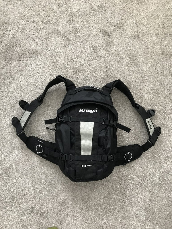 B3776C9A-02B9-42C3-9838-7DE5F6736B56