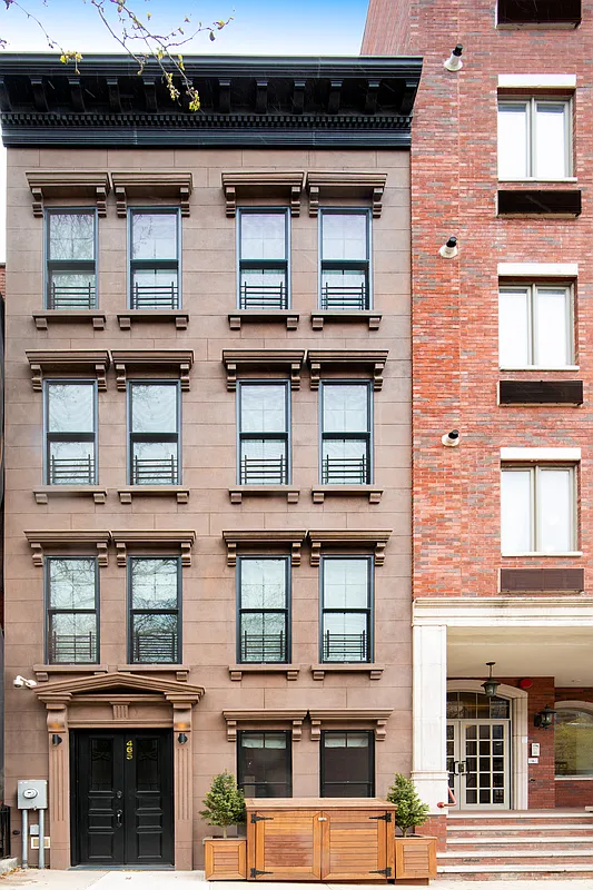 465 Vanderbilt Ave property photo 4
