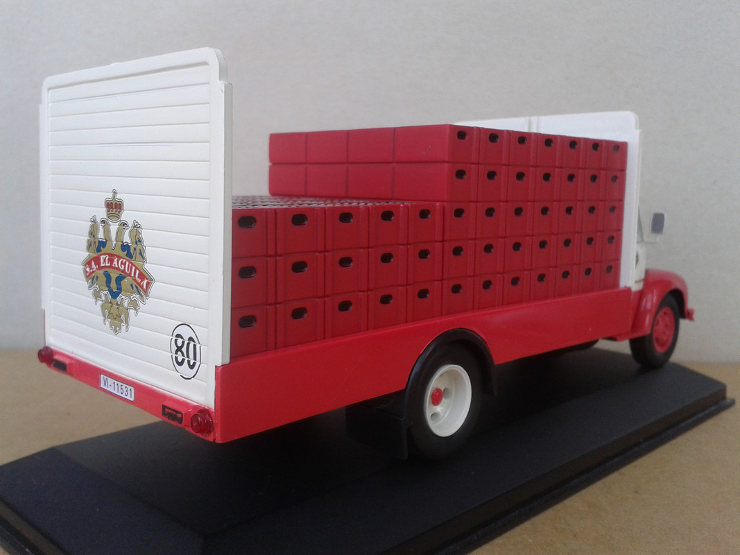 1962 Ebro EB-45 “Cervezas El Águila” (Ixo - nº 19 Camiones de Antaño) (5)