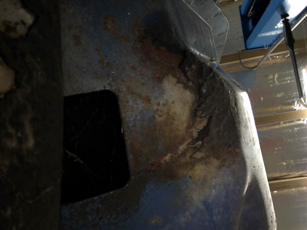 8698CA71-7C59-4CEF-8470-271CBDFE0CD0