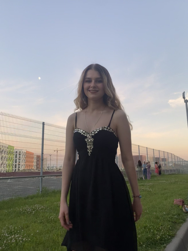 00133BFF-FD40-42F7-A2C7-0D123C2E6C2D