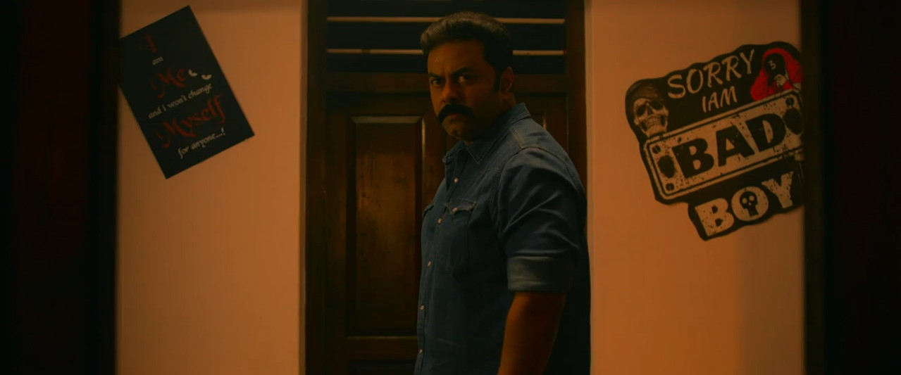 Dheeram 2025 WebRip [Hindi + Malayalam] 480p 720p ESub Screenshot