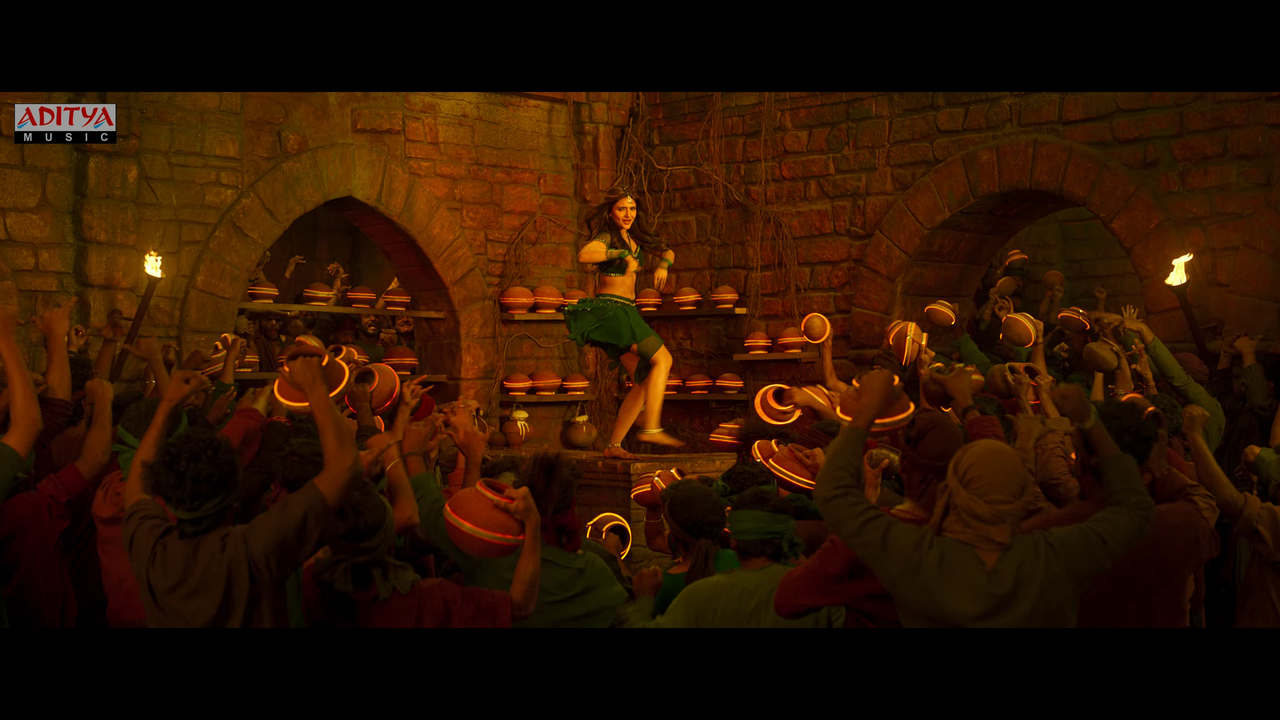 [Image: vlcsnap-2025-08-04-12h46m42s087.png]