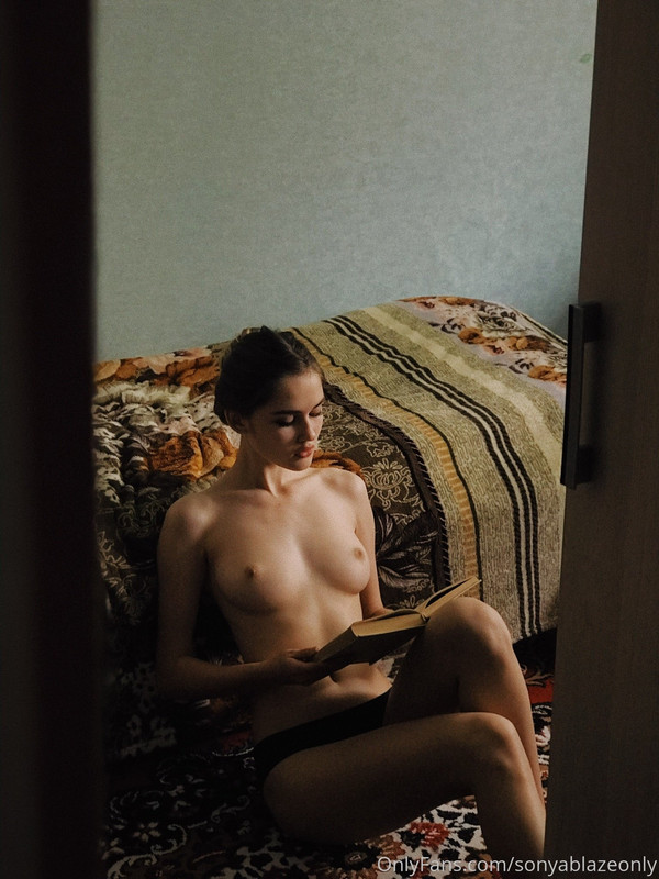 [Image: 2021-04-16-1536x2048-3b2e1897afd4d9e7e2b...554deb.jpg]