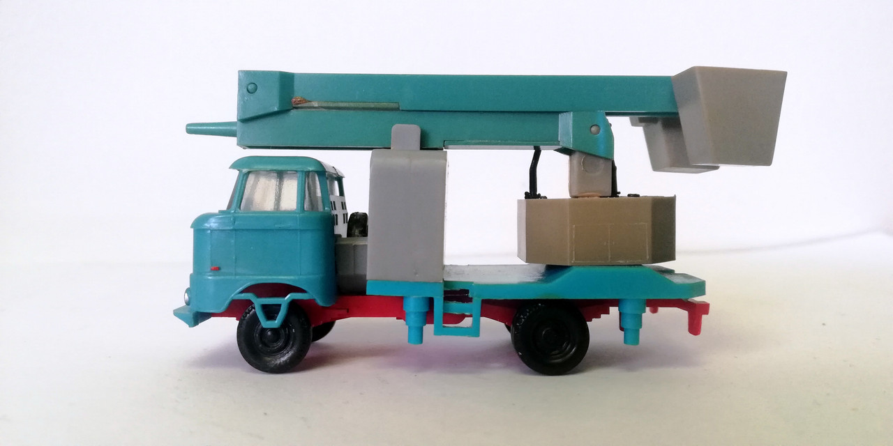 Mach (3282)