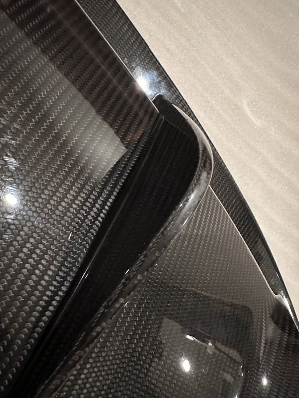 RS7_CF_Diffuser_03