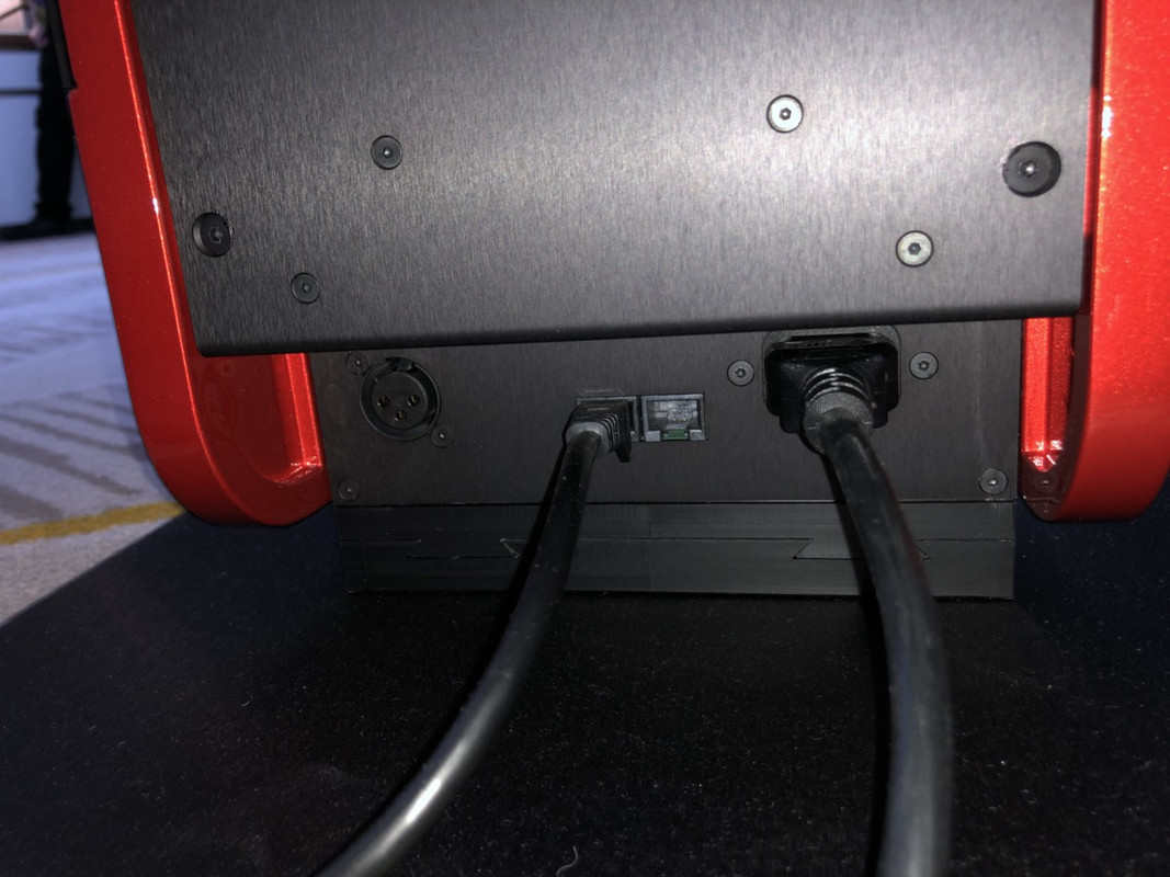 A9DBA516-FEFF-488A-BF8D-017763E03F99