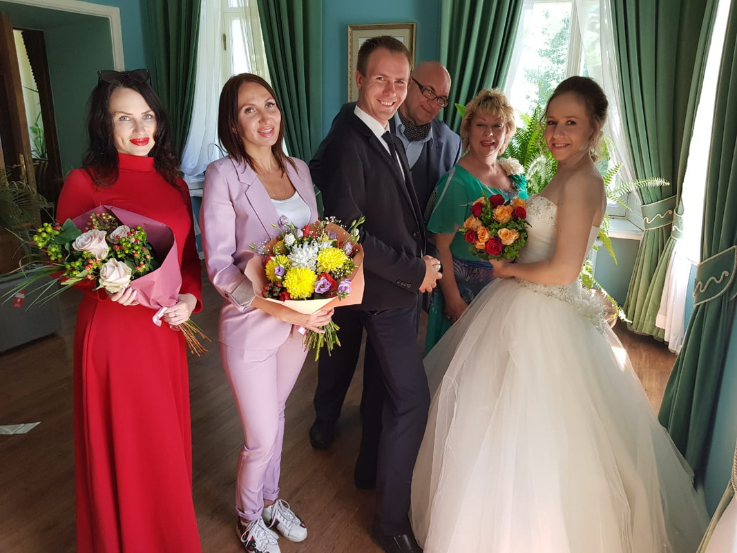 73FA1E67-21FD-4AA1-AB19-534F45C56EB4