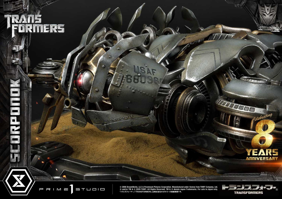 Prime-1-Studio-Transformers-2007-Scorponok-Statue-10