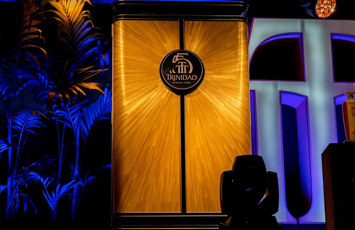 Festival-del-Habano-XXIV-Trinidad-Humidor-scaled-jpg-webp-2400×1600-