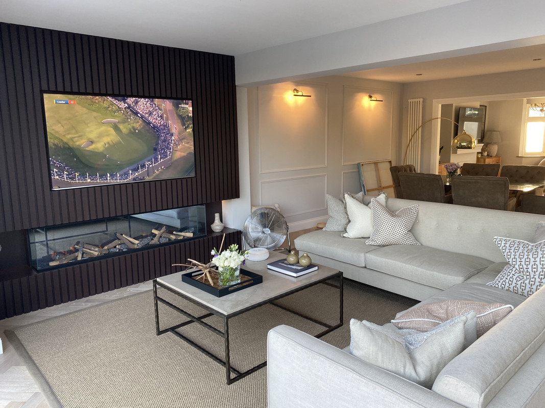 C9657FCB-2B88-4D06-A59F-39A27883D381