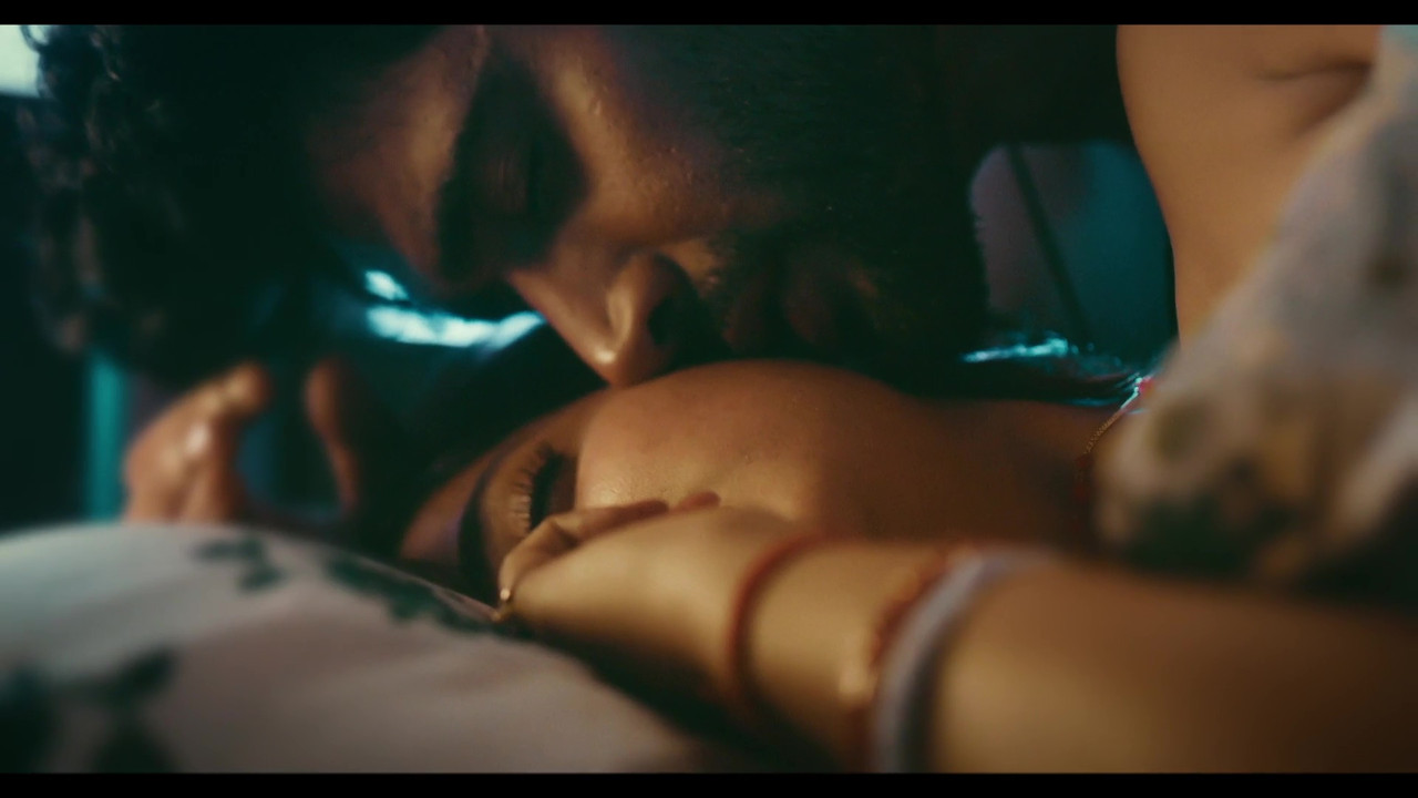 vlcsnap-2025-04-16-23h10m51s782