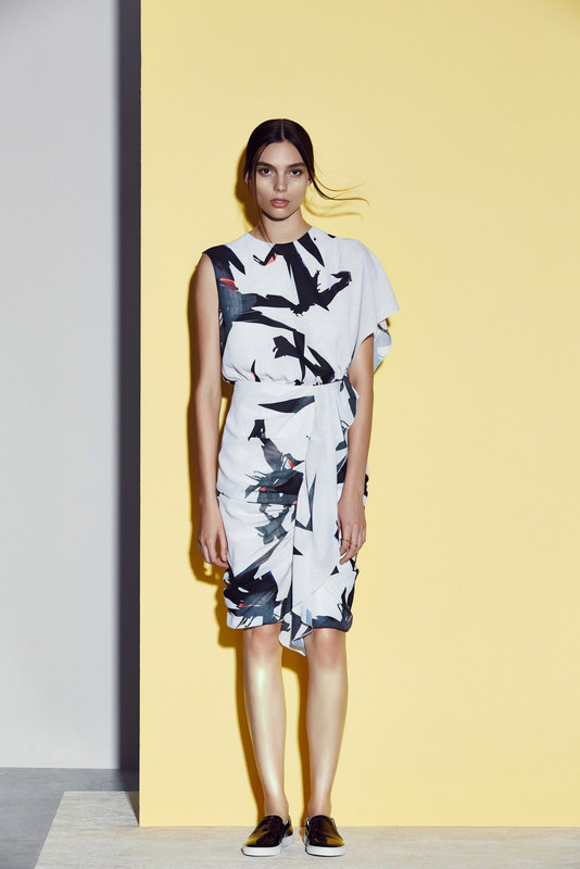 Camilla_and_Marc_021_1366.1366x2048