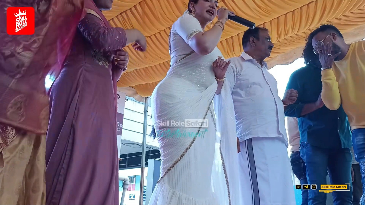 Honey Rose Huge ASS,Navel and boobs in white Saree.mp4_snapshot_01.40.520