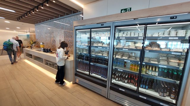 Hotel Iberostar Selection Ensenachos - Blogs de Cuba - DIA 1 - JEREZ-MADRID EN COCHE, SALA VIP, VUELO DE IDA Y LLEGADA AL HOTEL IBEROST (13)