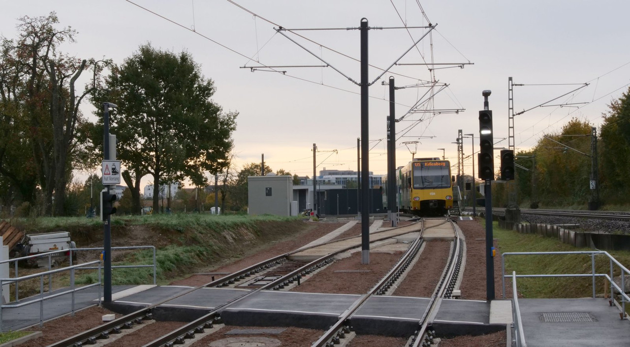 [Bild: 191024-090932-1b.jpg]