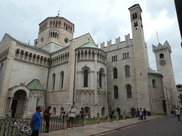 DÍA 7 – Trento / Peschiera del Garda / Sirmione - Dolomitas, Garda, Venecia... Noreste de Italia en verano de 2025 (5)