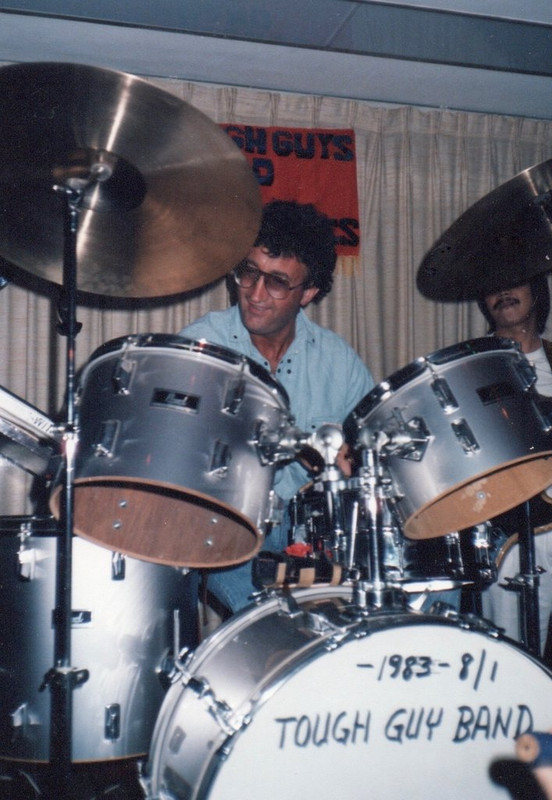 B183AEE1-E549-4C4E-B0E4-05D4FA75F052